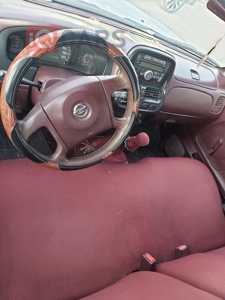 Nissan Pickup